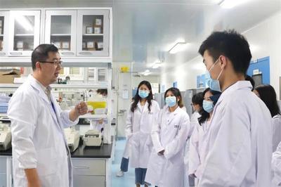 药学院实践团赴上海生物制品研究所开展"星耀计划"就业实践
